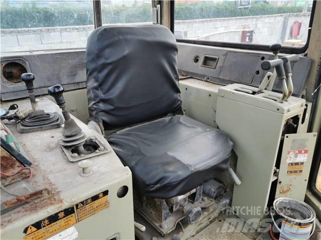 Komatsu D85-21 Dozers - Tratores rastos