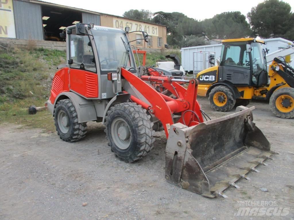 Atlas AR 60 Carregadeiras de rodas