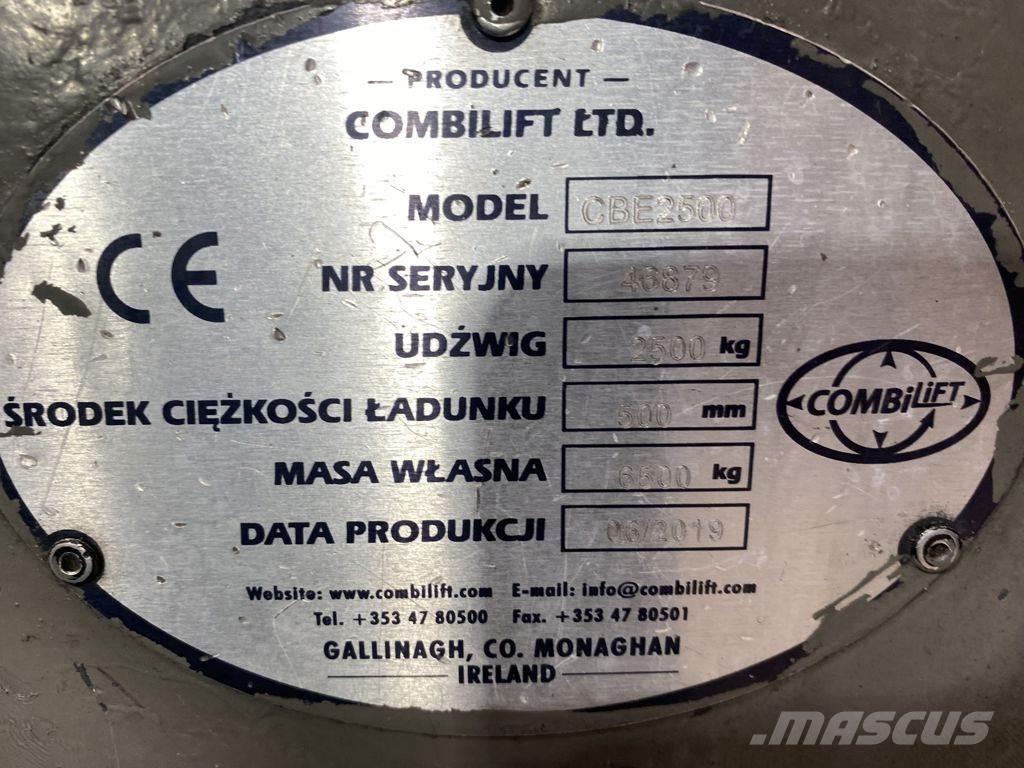 Combilift CBE2500 Carregadores laterais