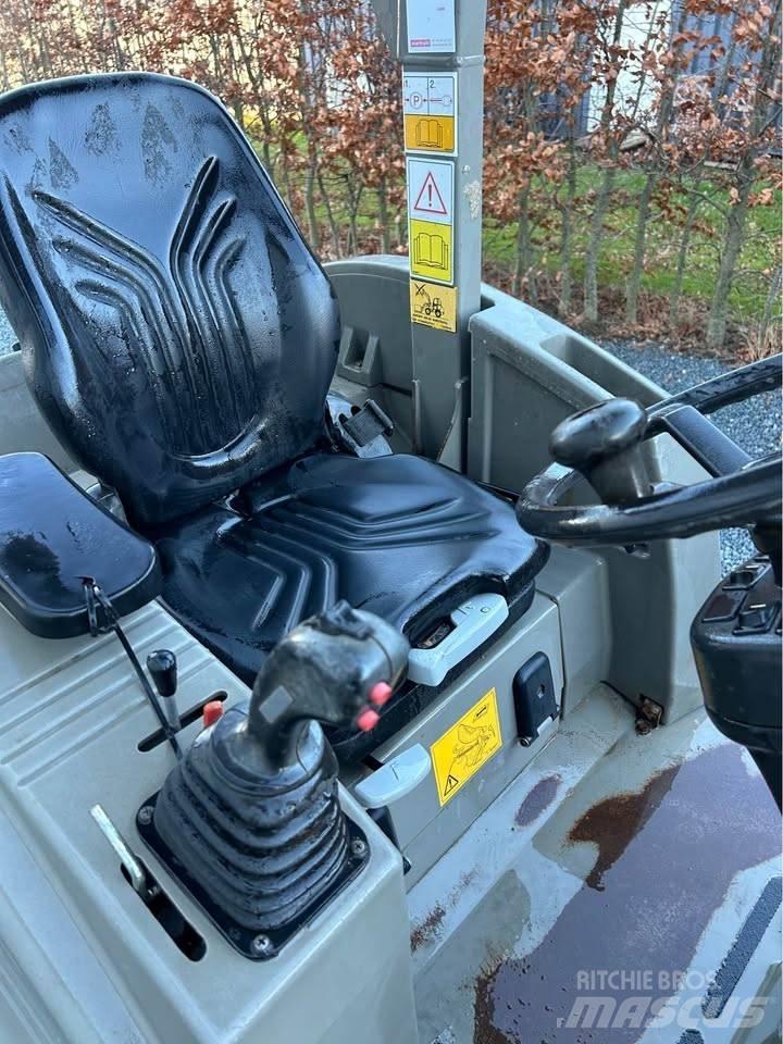 Atlas AR 35 Carregadeiras de rodas