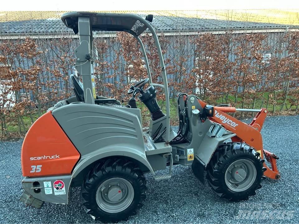 Atlas AR 35 Carregadeiras de rodas