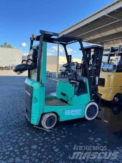 Mitsubishi FBC25 Empilhadores eléctricos