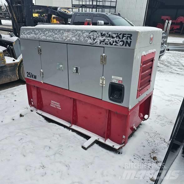 Wacker Neuson G25 Geradores Diesel
