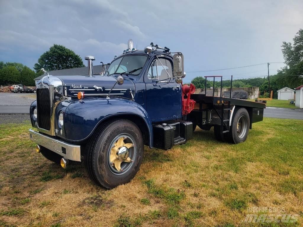 Mack B 61 Camiões de Reciclagem