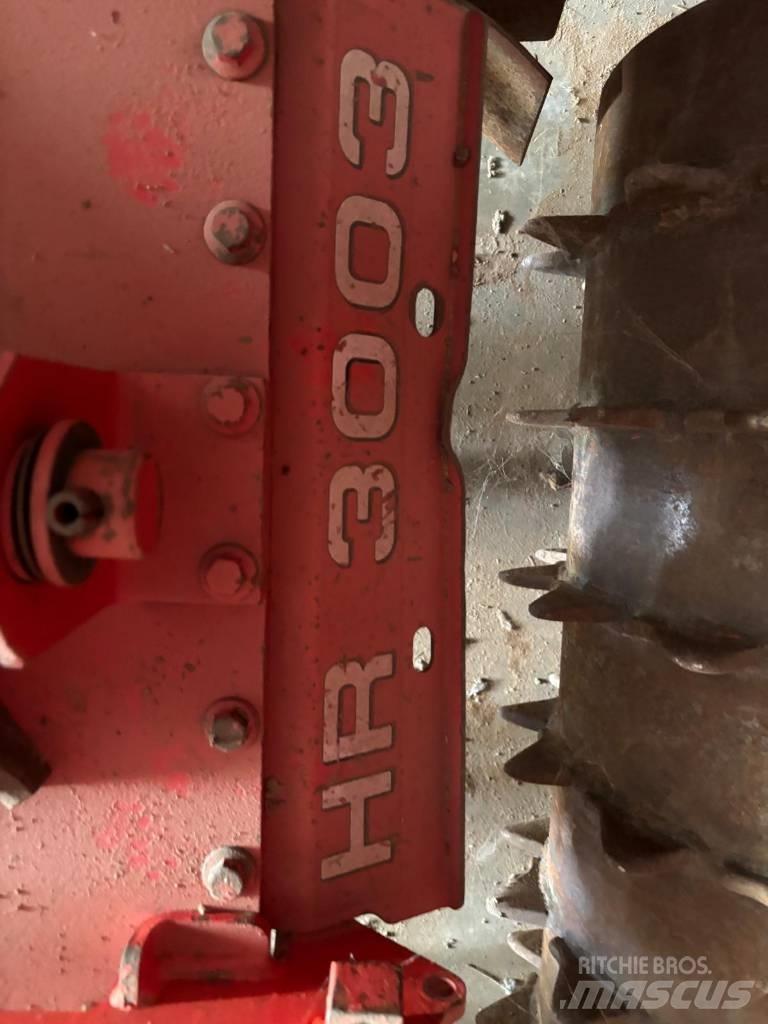 Kuhn HR 3003 D Grades mecânicas e moto-cultivadores