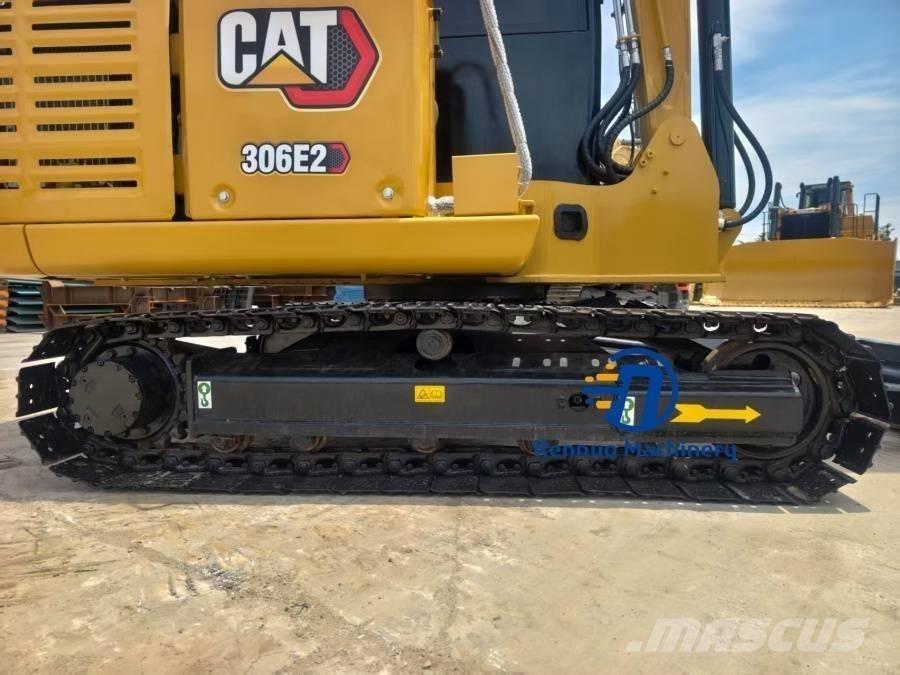 CAT 306E2 Miniescavadeiras