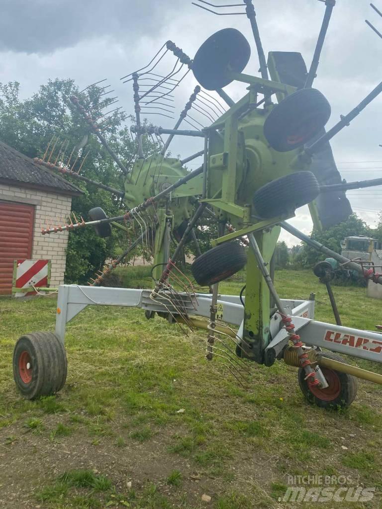 CLAAS Liner 1550 Ancinho virador