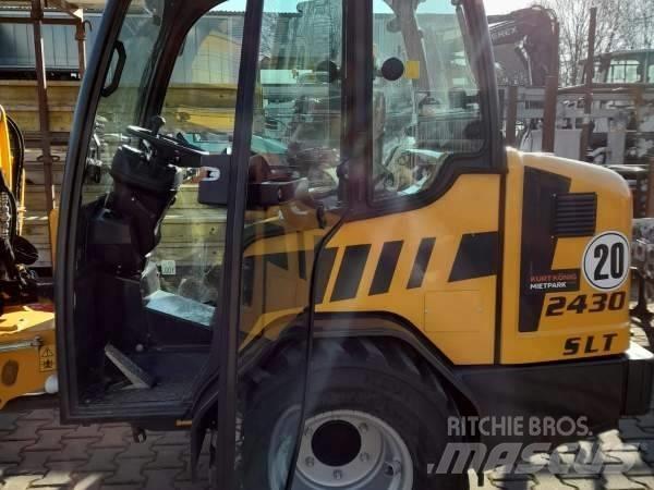 Schäffer 2430 SLT Minicarregadeiras