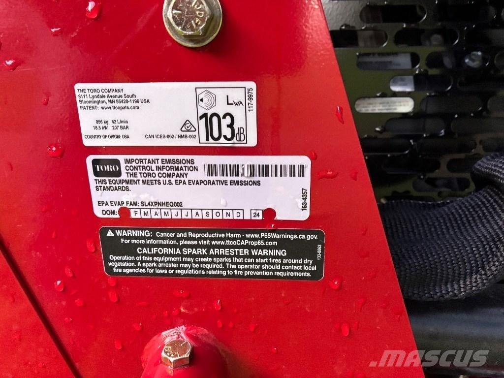 Toro TX427 Minicarregadeiras