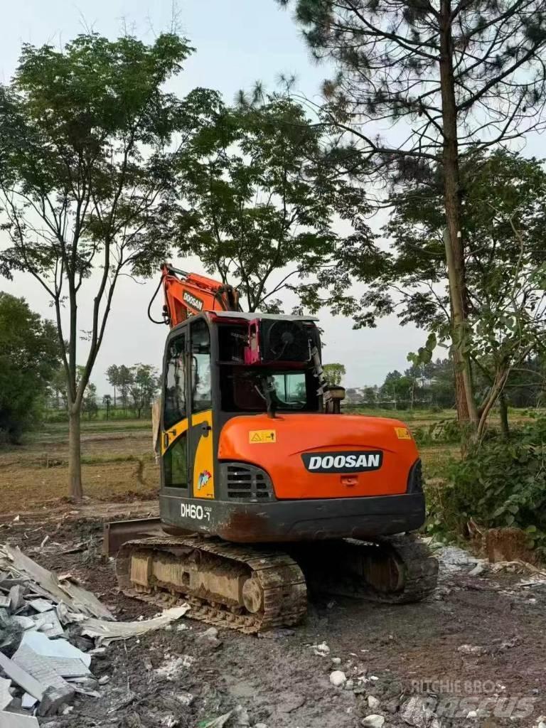 Doosan DH 60-7 Miniescavadeiras