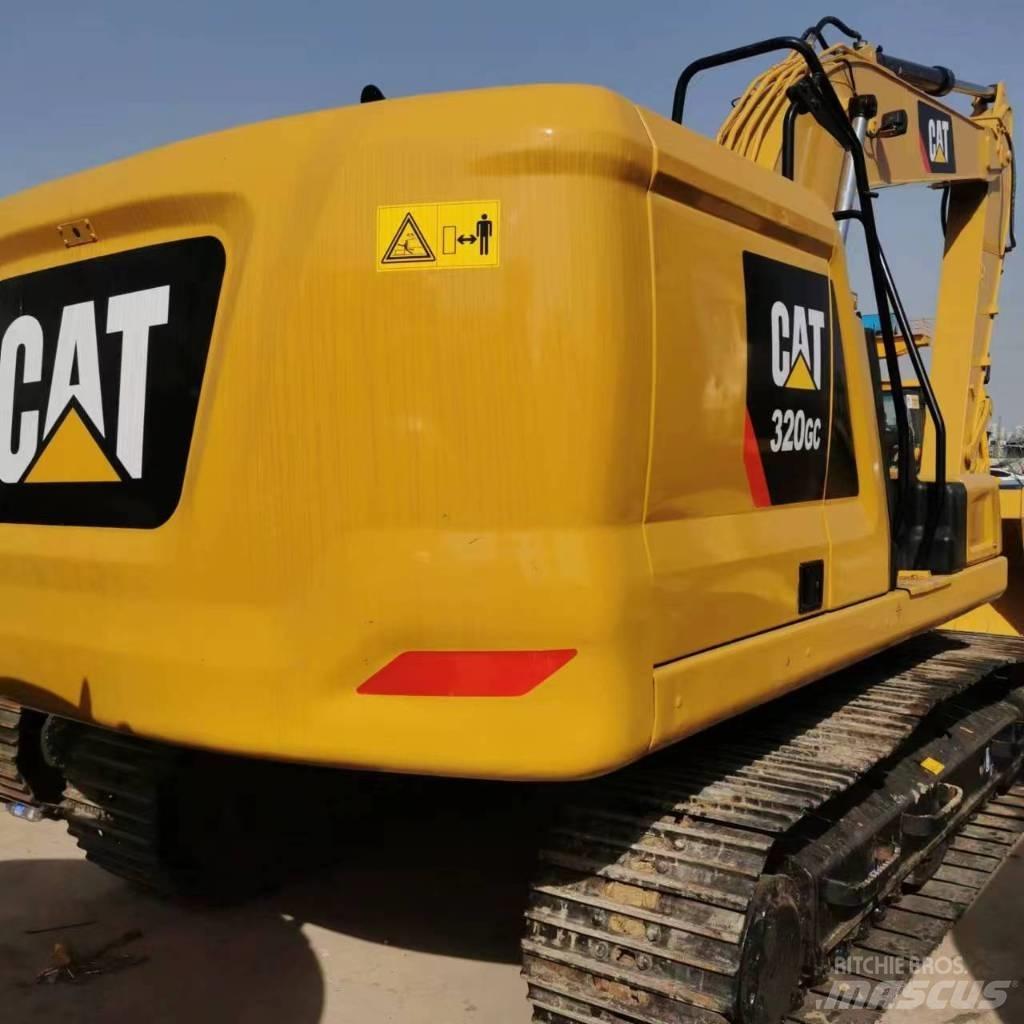 CAT CAT320GC Escavadoras Midi 7t - 12t