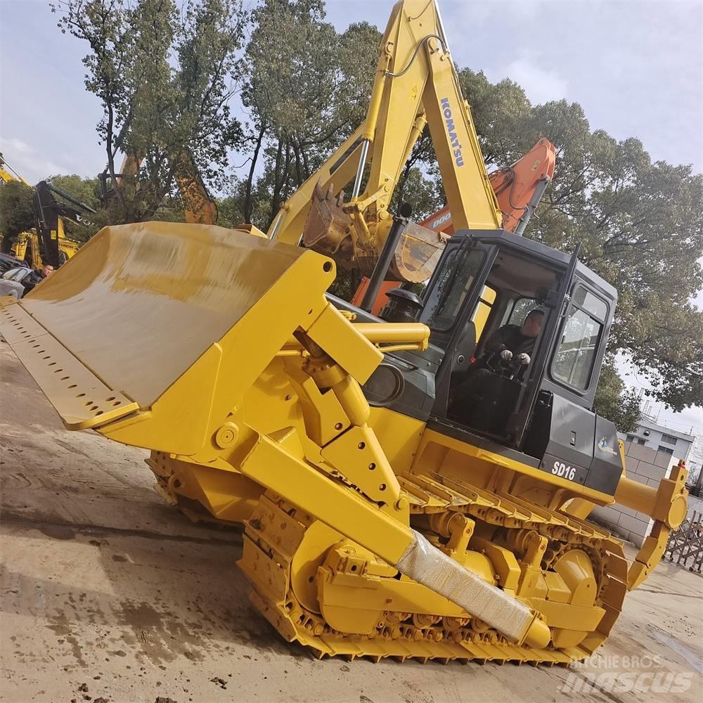 Shantui SD 16 Dozers - Tratores rastos