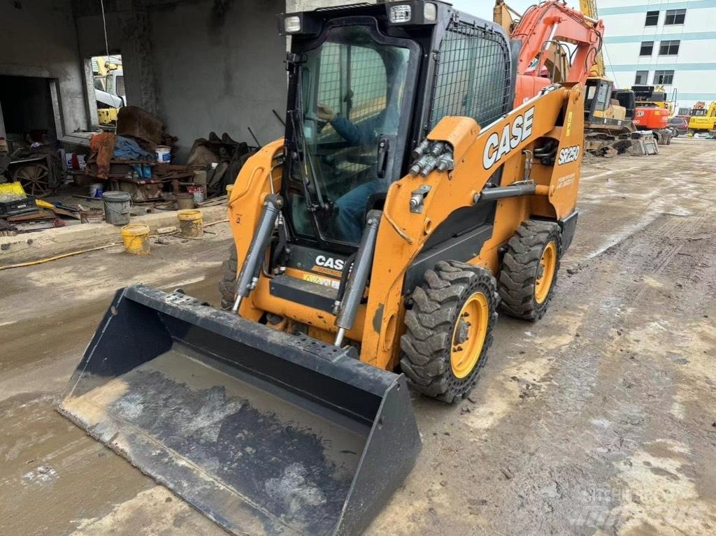 CASE SR 250 Minicarregadeiras
