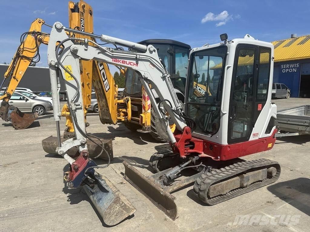 Takeuchi TB225 Miniescavadeiras