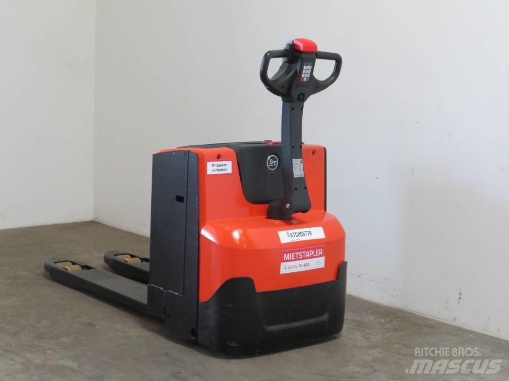 BT LWE 180 Empilhador para operador externo