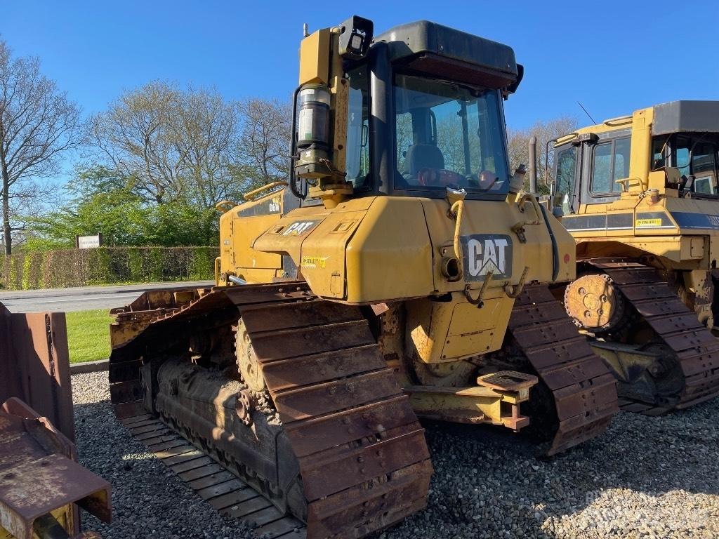 CAT D6N Dozers - Tratores rastos