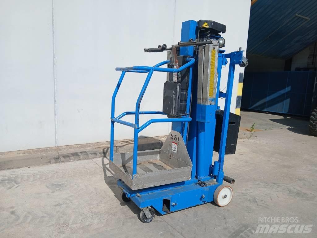 Snorkel UL25DC Plataformas mastro vertical propulsão manual
