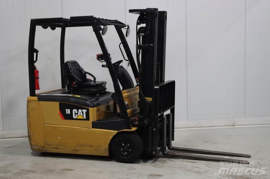 CAT EP18PNT Empilhadores eléctricos