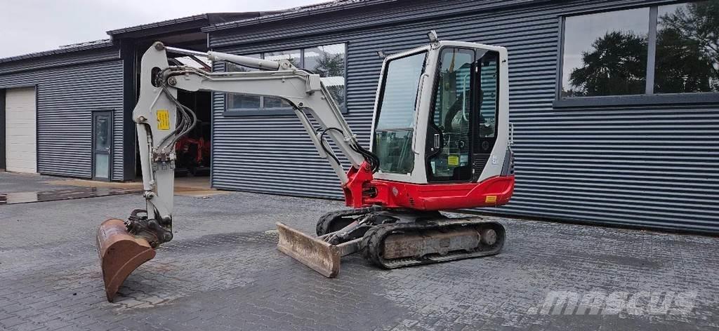 Takeuchi TB228 Miniescavadeiras