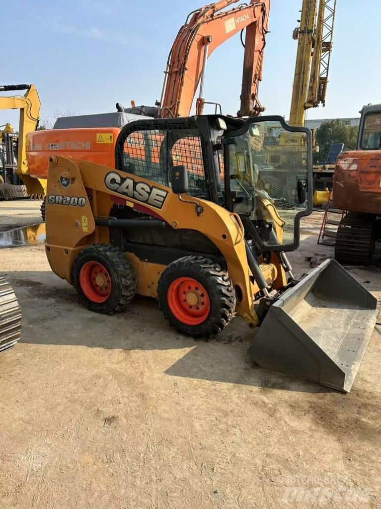 CASE SR 200 Minicarregadeiras