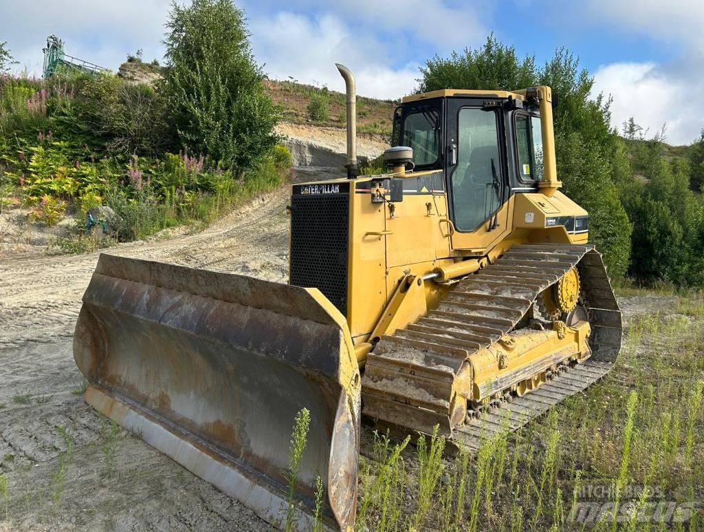 CAT D 5 M LGP Dozers - Tratores rastos