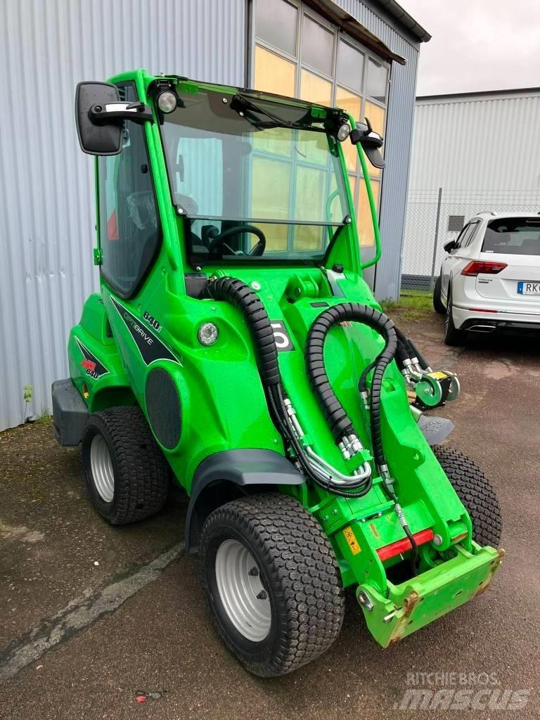 Avant 640i Minicarregadeiras