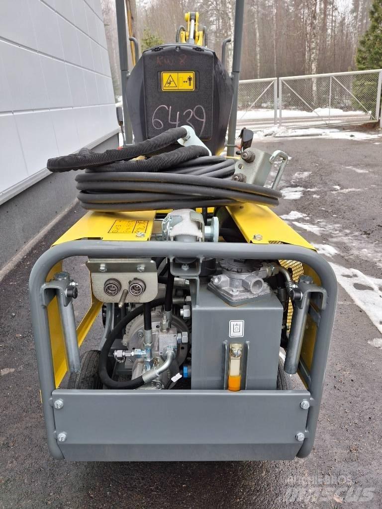 Wacker Neuson 803 Miniescavadeiras