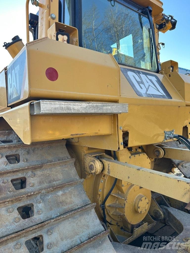 CAT D 6 T LGP Dozers - Tratores rastos