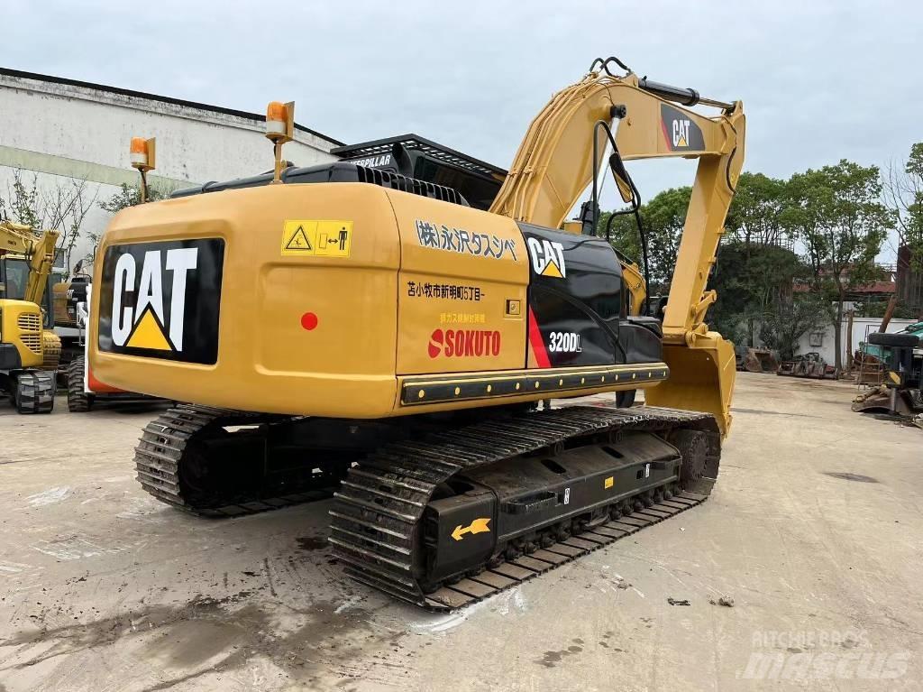 CAT 320 D Escavadeiras de esteiras