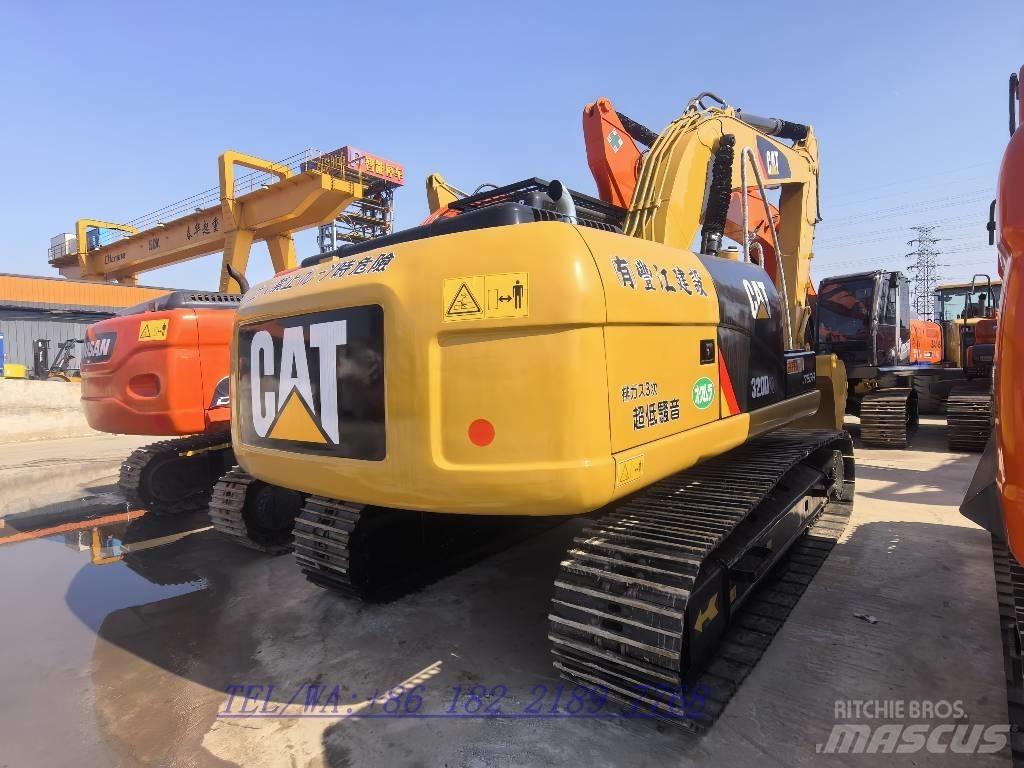 CAT 320D Escavadeiras de esteiras