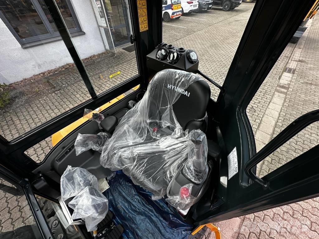 Hyundai R35Z 9A Miniescavadeiras