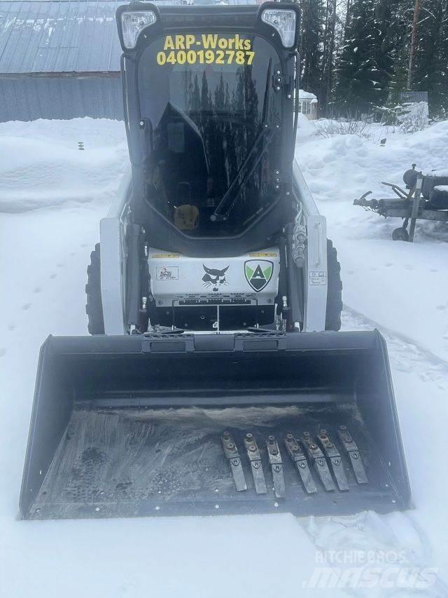 Bobcat S450 Minicarregadeiras