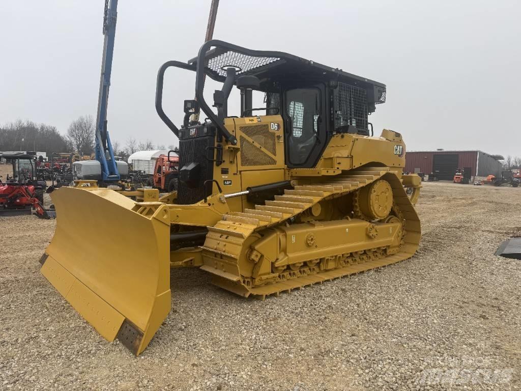 CAT D6 LGP Dozers - Tratores rastos