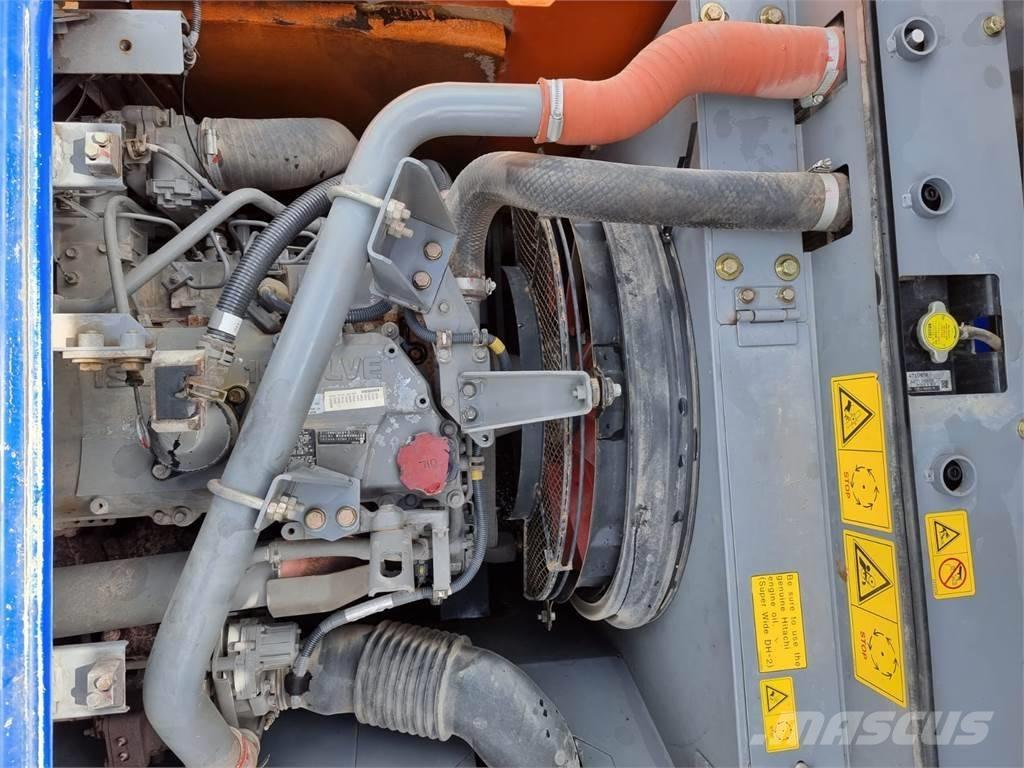 Hitachi ZX 210 LC-5B Escavadeiras de esteiras