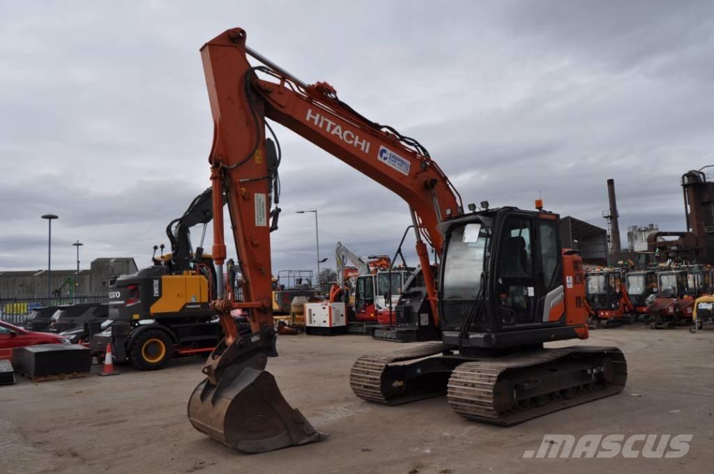 Hitachi ZX 135 US-7 Escavadeiras de esteiras
