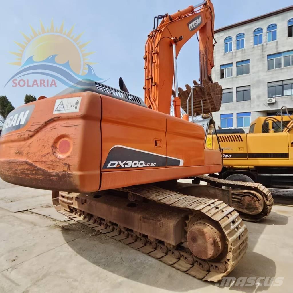 Doosan DX 300 LC Escavadeiras de esteiras