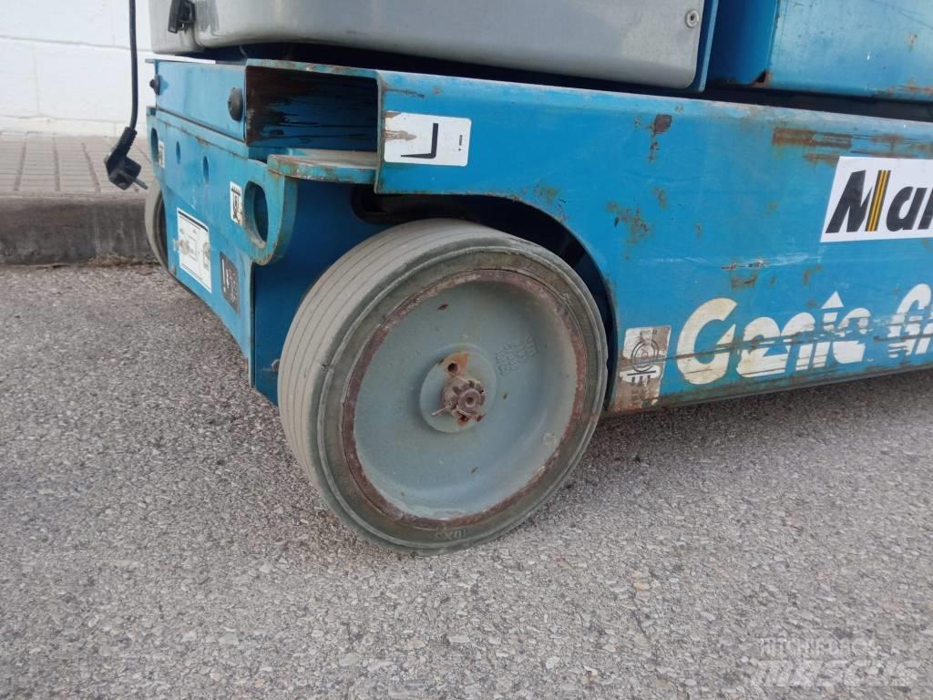 Genie GRC 12 Plataformas de Mastro Vertical