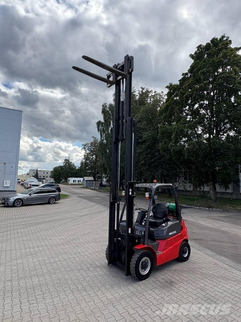 Manitou MI 25 G Empilhadores a gás