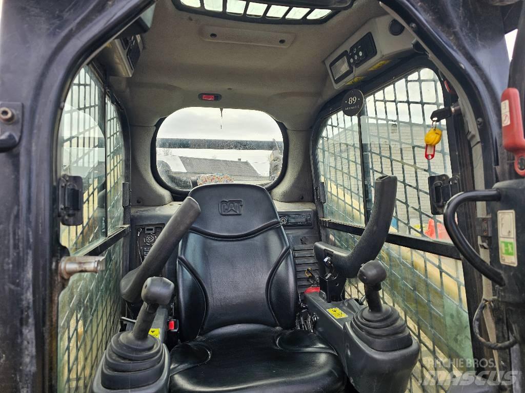CAT 289 D Minicarregadeiras