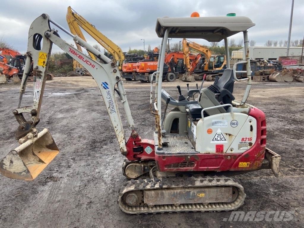 Takeuchi TB 216 Miniescavadeiras