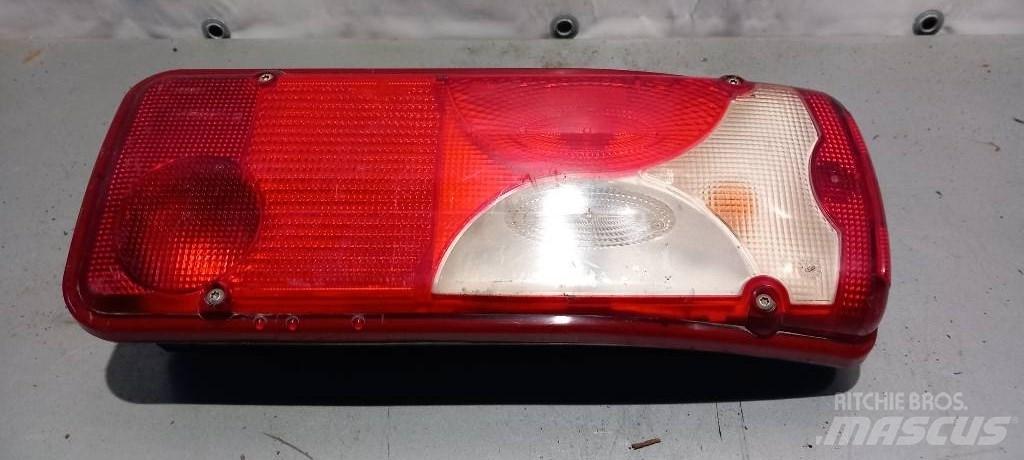 Scania R440  2021575 Chassis e suspensões