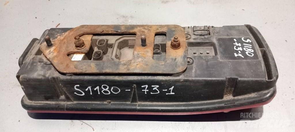 Scania R440  2021575 Chassis e suspensões
