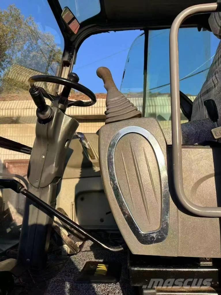 Hyundai 60 W Escavadoras de rodas