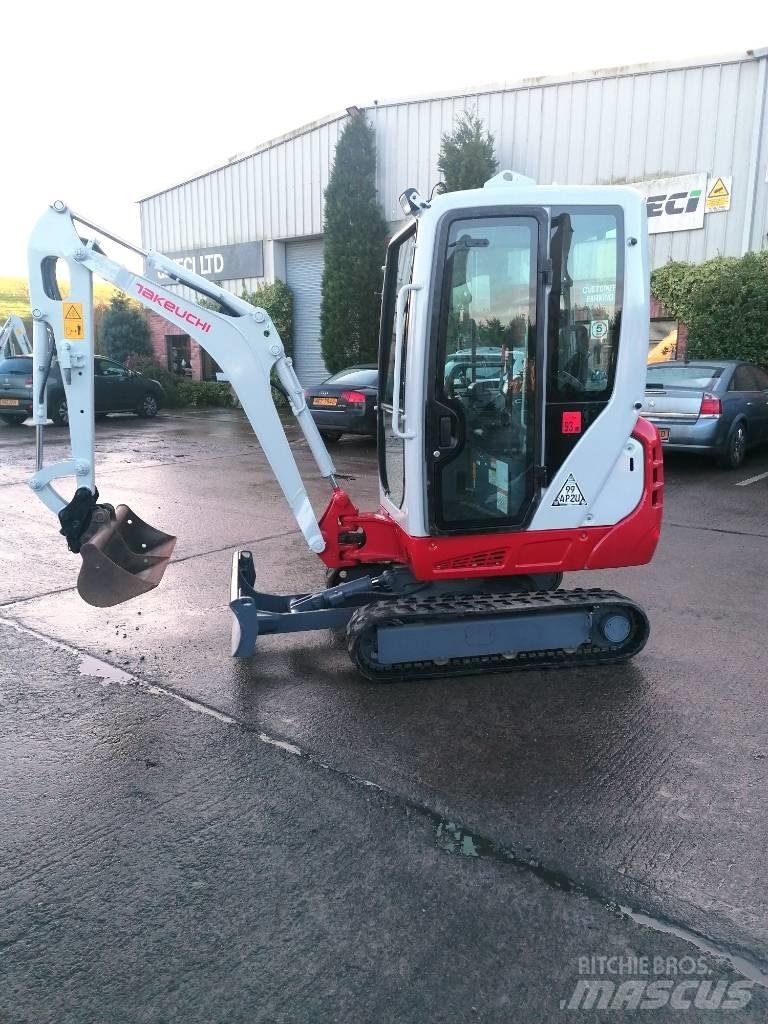 Takeuchi TB216 Miniescavadeiras