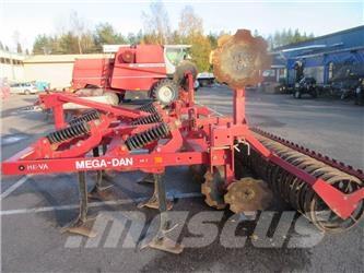 He-Va 3 m Mega-Dan Cultivadoras