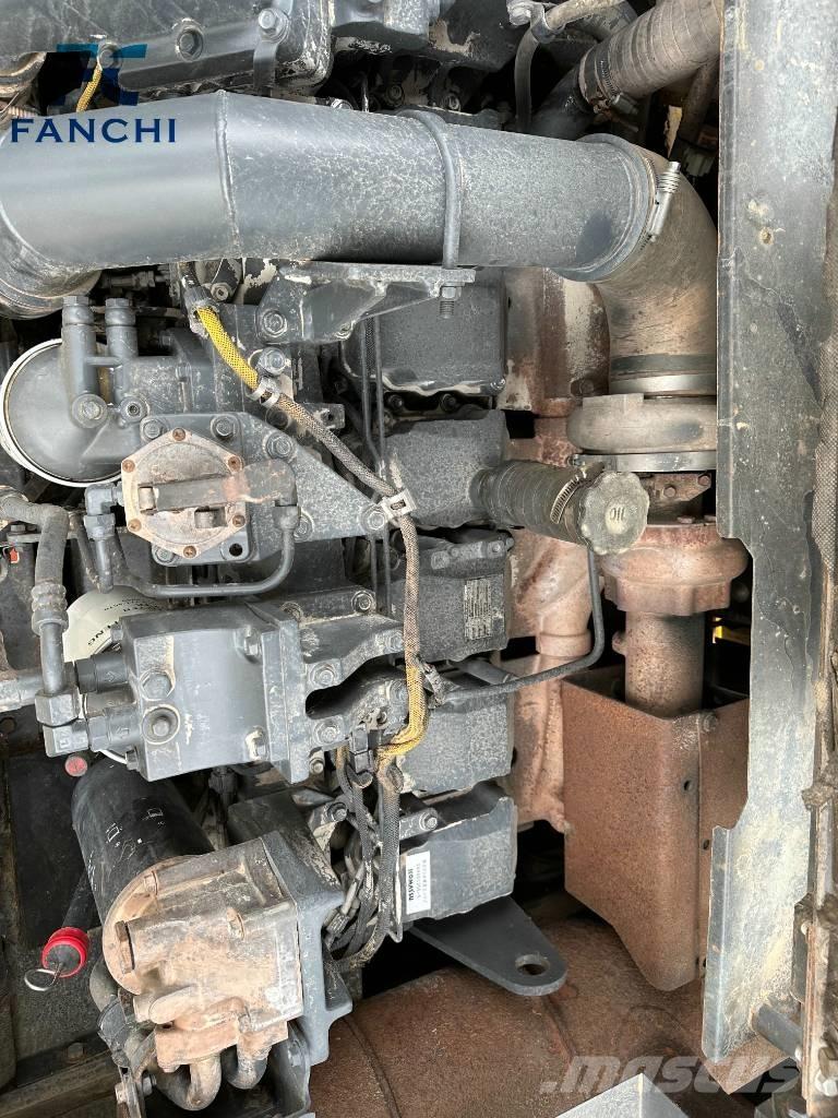 Komatsu PC 450 LC Escavadeiras de esteiras