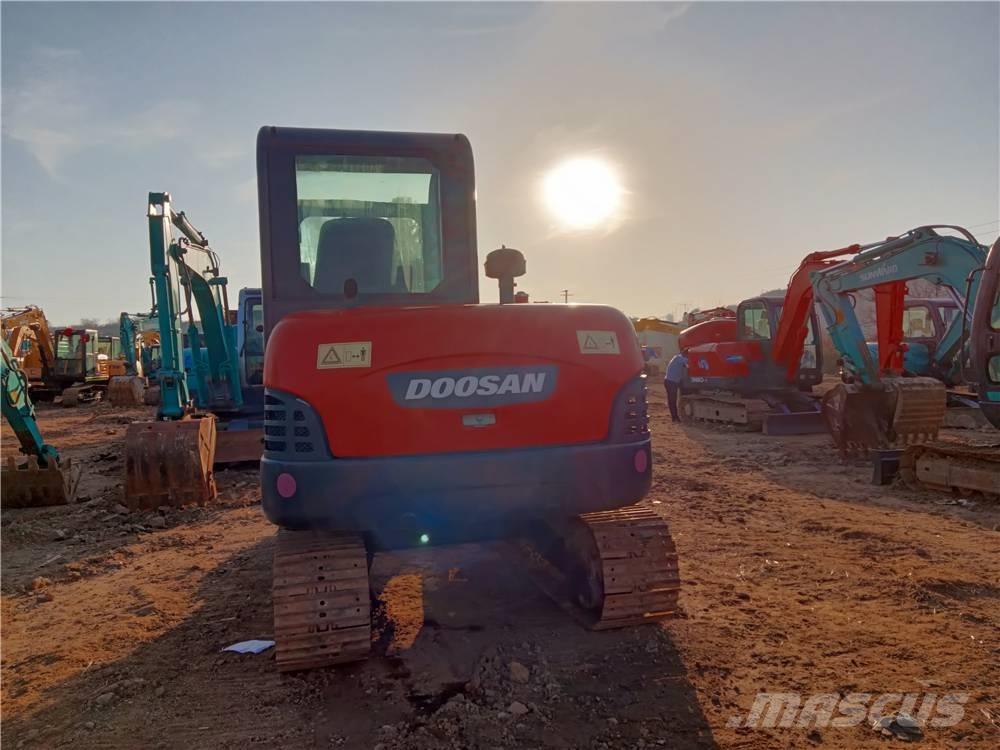 Doosan DH 60-7 Miniescavadeiras