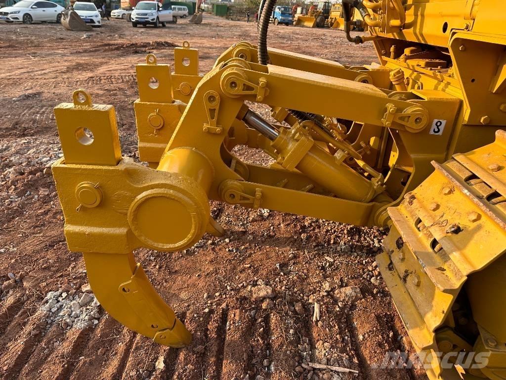CAT D6G Dozers - Tratores rastos