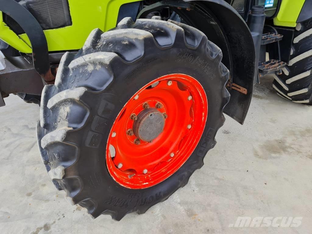 CLAAS Arion 410 Tratores Agrícolas usados