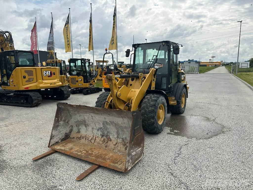 CAT 906 Carregadeiras de rodas